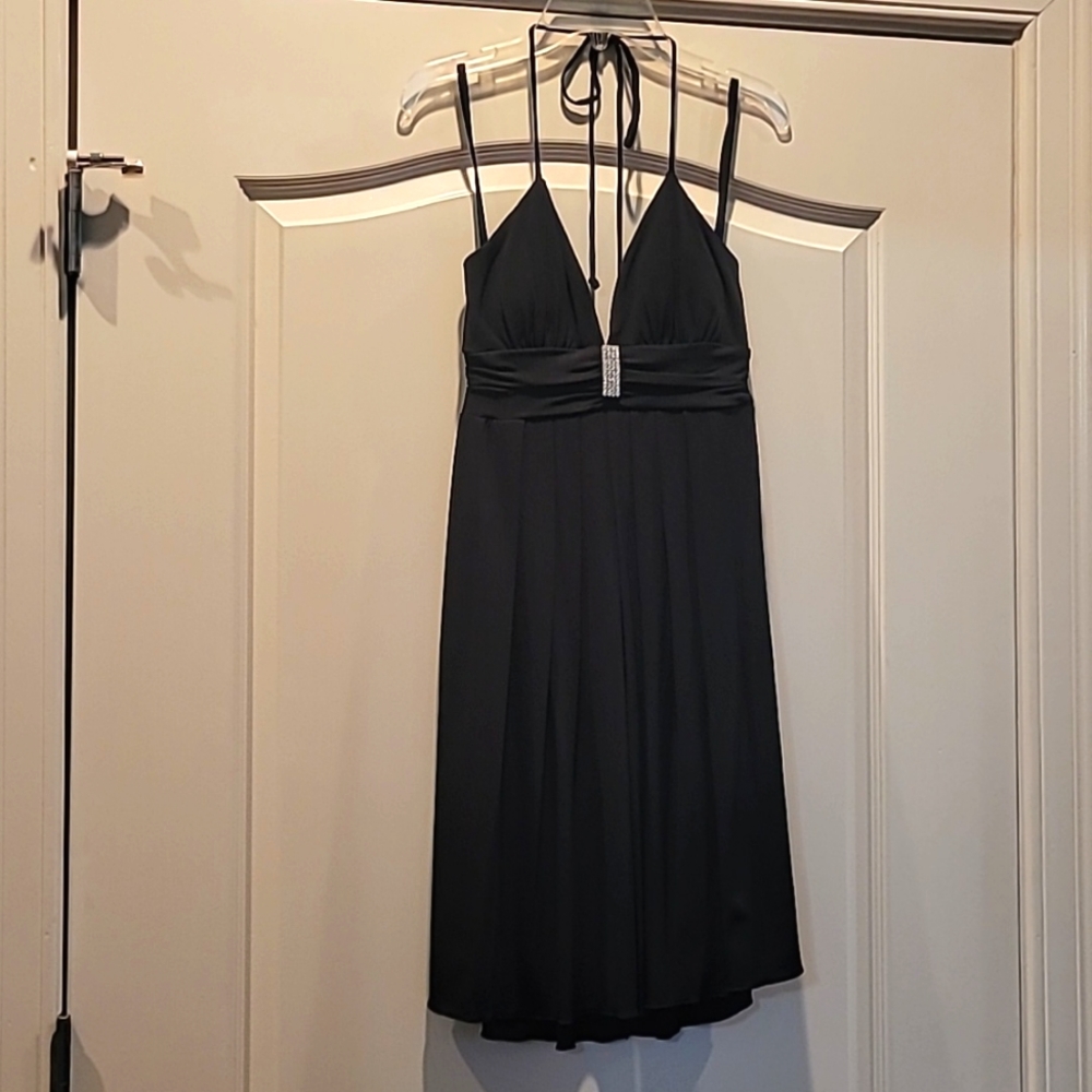 IZ Buyer California cocktail dress